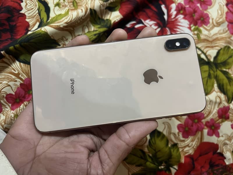 iPhone Xs Max Gold 64gb (Single Sim Approved) 0