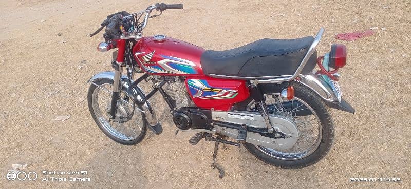 Honda 125 urgent sale modol 2021/2023 11