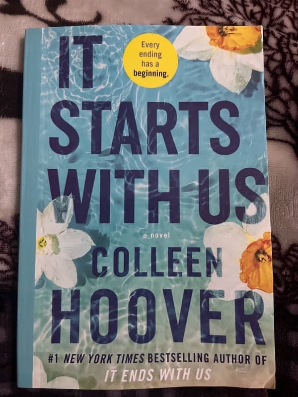 IT STARTS WITH US ( COLLEEN HOOVER ) 0