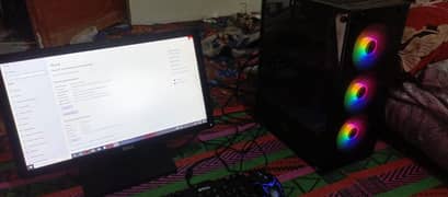 Gaming pc for sale with graphic card and lcd mouse and keyboard