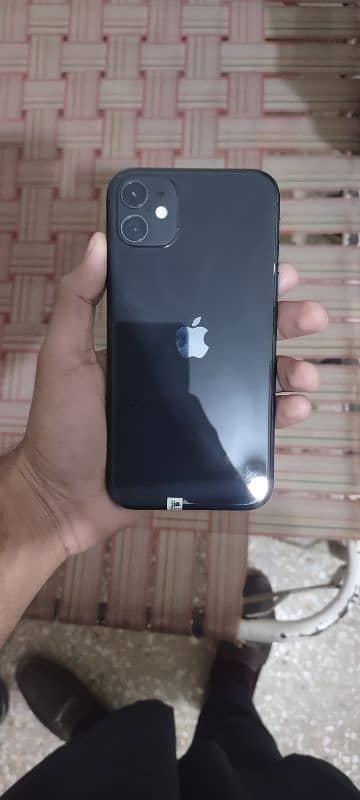 iPhone 11 (with box) - Factory Unlocked | 10/10 Condition 2