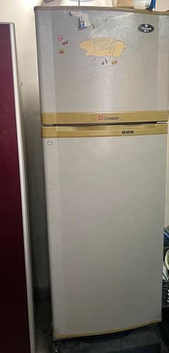 Dawlance Refridgerator