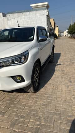 Toyota Hilux 2018 v