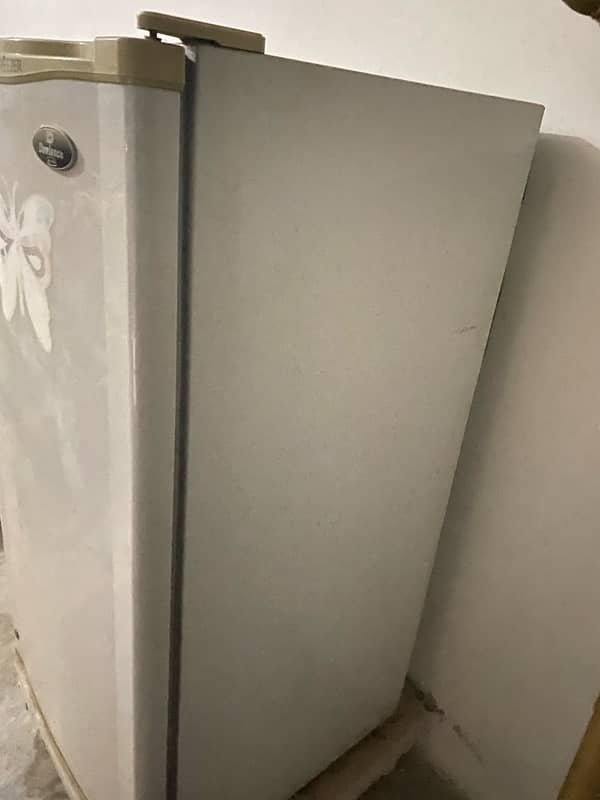 Dawlance Freezer For Sale 2