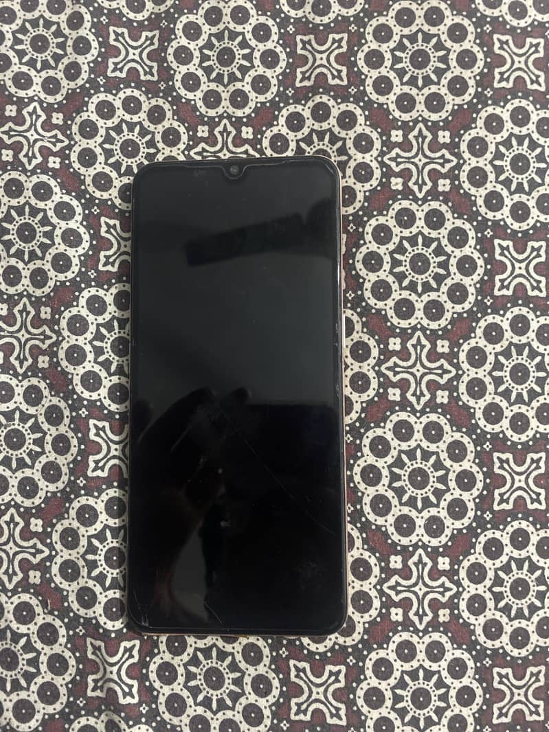 OPPO F7 4