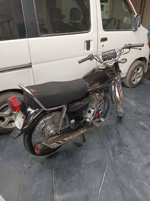 Honda 125 with no work 1