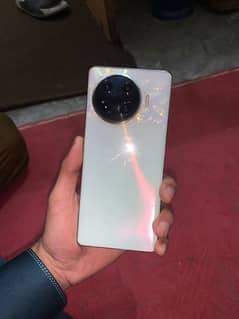 spark 20 Pro Plus Edge Screen. Urjently Sale i Need Money