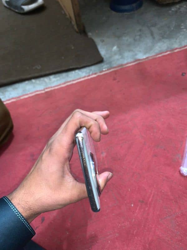 spark 20 Pro Plus Edge Screen. Urjently Sale i Need Money 2