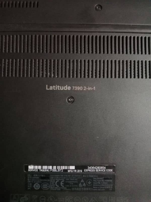 Latitude 7390 with 7th Generatio n i5  8GB RAM, and 256GB SSD M2, 2