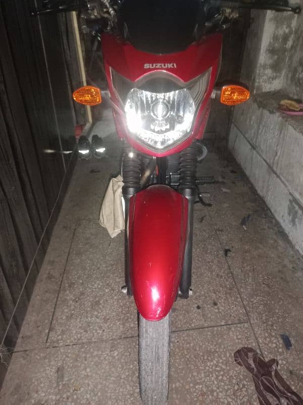 Suzuki GR 150 6