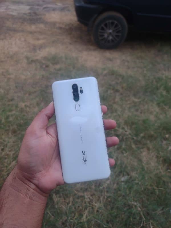 Oppo A52020. 1