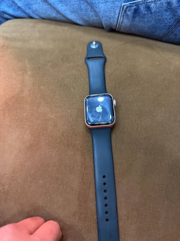 Apple watch series 5 5