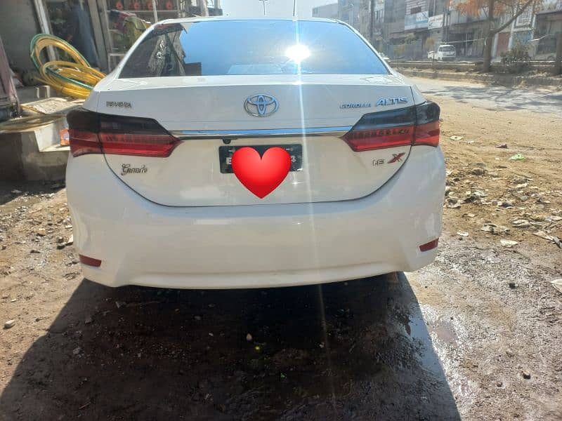 Toyota Altis Grande 2018 1