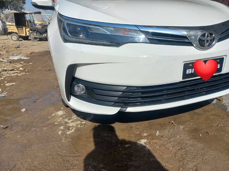 Toyota Altis Grande 2018 4