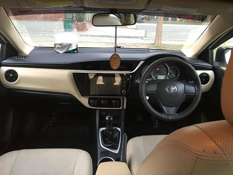 Toyota Corolla XLI 2018 3