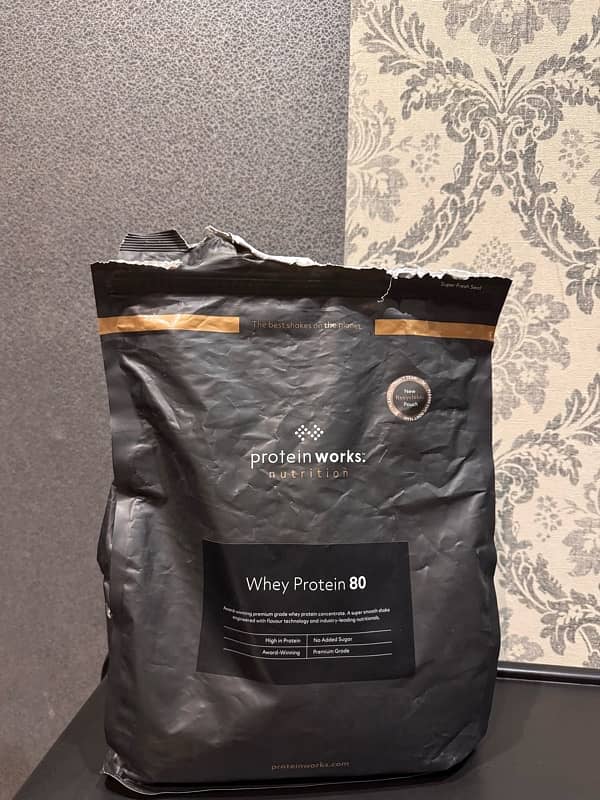 (Protein works) protein powder 2kg bag USED 2