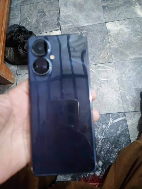 techno camon 19pro 8+4-128 6