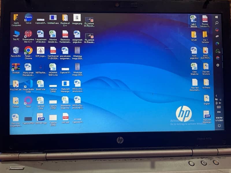 Hp Elite Book (very good condition ) 1