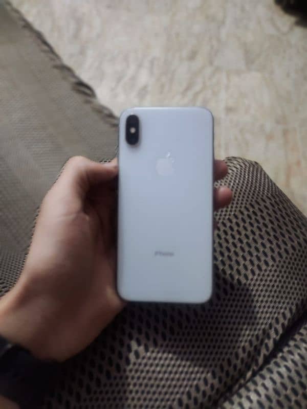 iPhone X Pta Approved 64GB white color 0