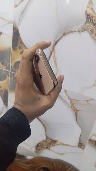 iPhone xs gold non pta 4