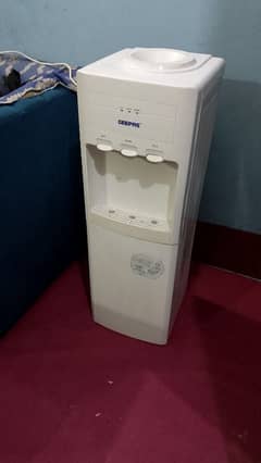 good condition water dispenser all ok