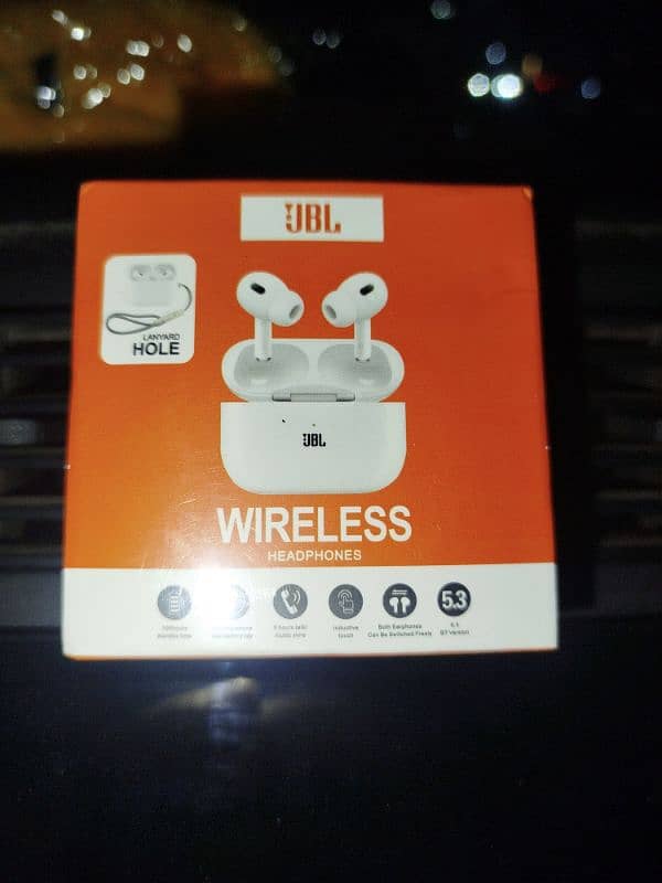 JBL Earpods 0