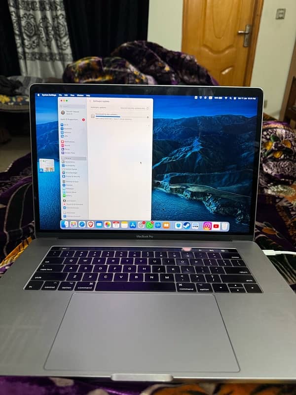 Macbook pro 2017 15” 3