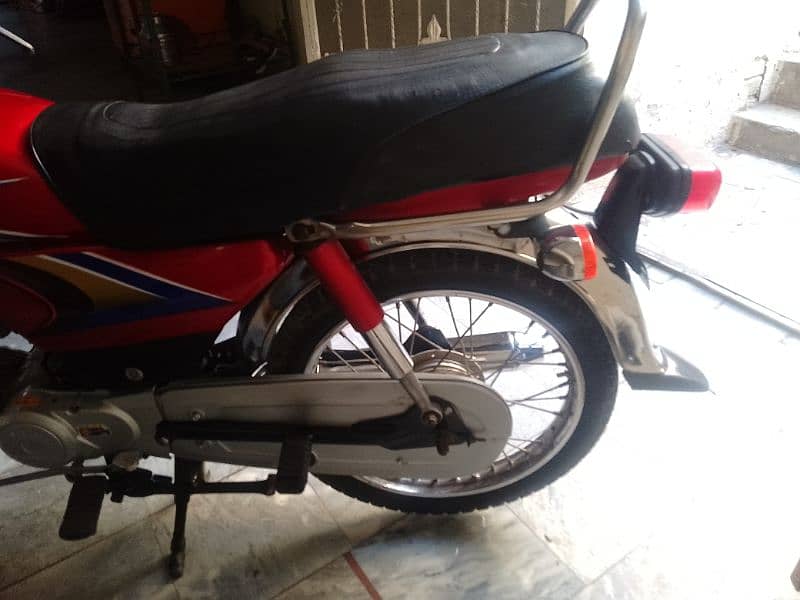 Honda CD 70 bike for sale bilkul new condition like zero 2