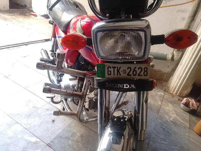 Honda CD 70 bike for sale bilkul new condition like zero 4