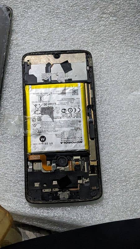 moto z4 parts 0