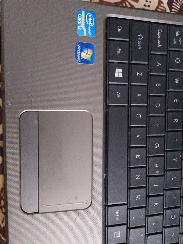 laptop for urgent sale 2