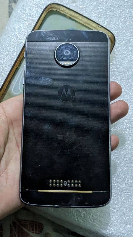 Moto z play 0