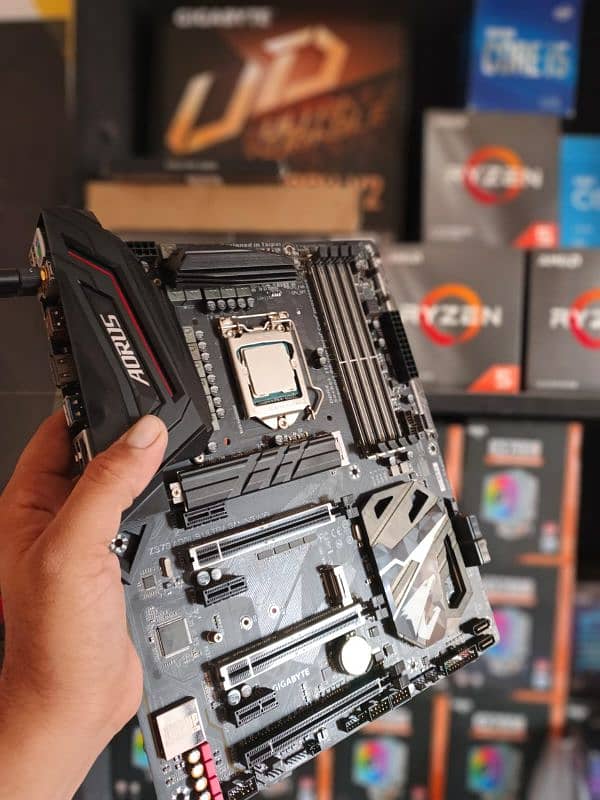 Corei7 9700k z370 Aorus Ultra Gaming Wifi 16Gb Xpg D60g 0