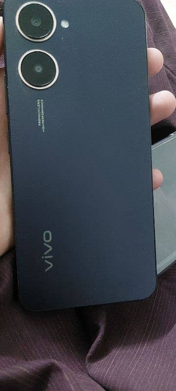 vivo y03t.   4/128 4