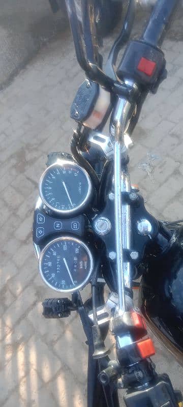 Suzuki GS 150 SE FOR SALE 5