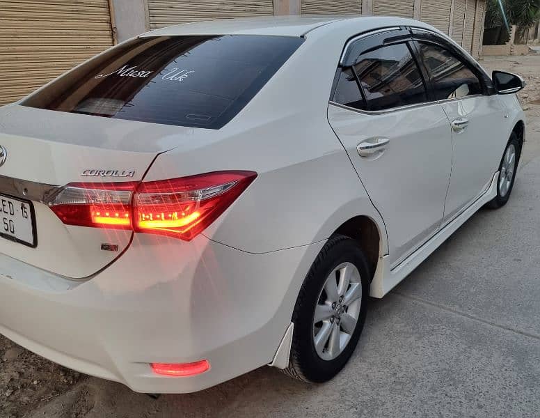 Toyota Corolla GLI 2015 2 digit number. 03448833123 6