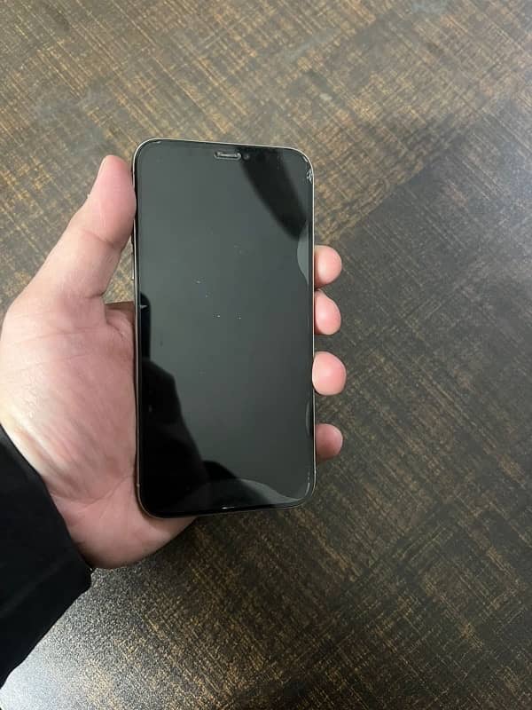 iPhone X in excellent condition panel changed and battery 10/10 workng 4