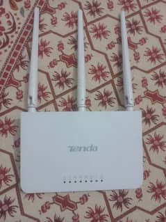 Tenda wifi router