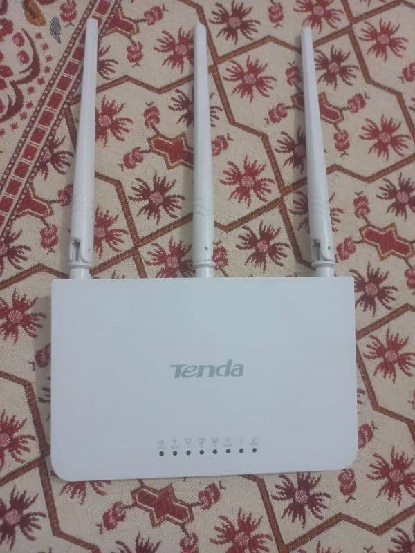 Tenda wifi router 0