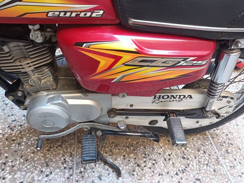 Honda 125 for sale in lush condition 7