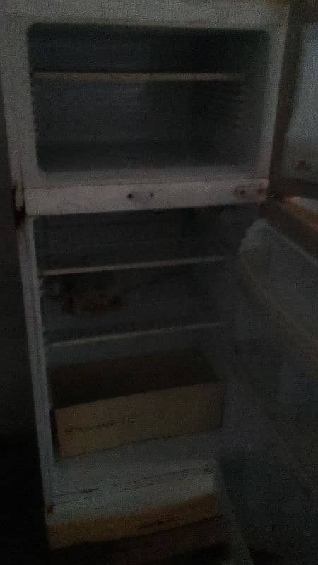 frige for sell 3