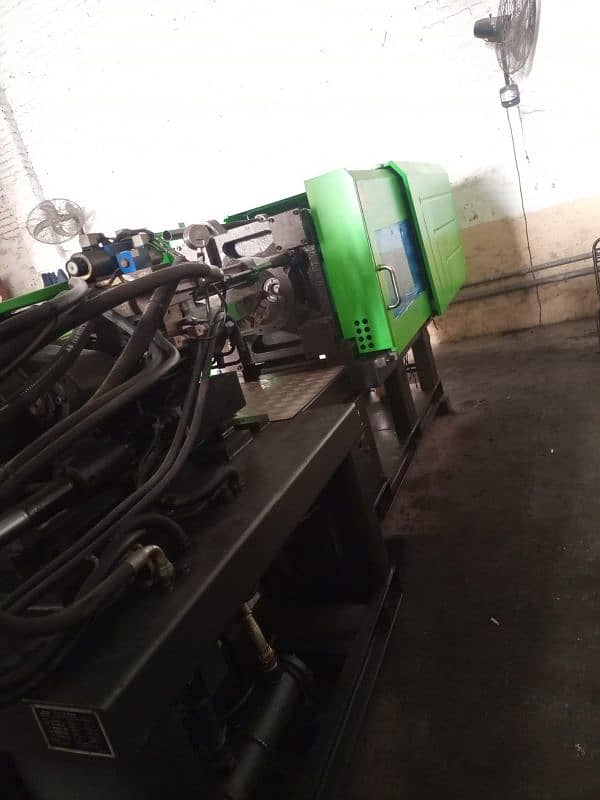 90 Ton WellTec Servo Plastic Injection Moulding Machine 8