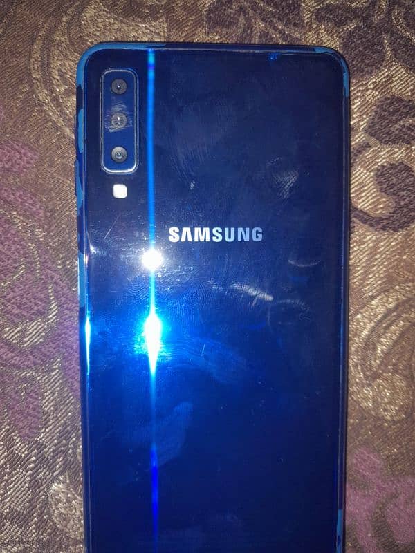 Samsung a7 4GB 128gb orignal 4