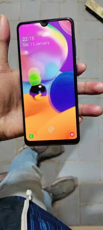 Samsung A31 4,128 gb 0