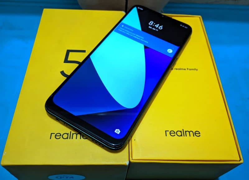 Realme 5i - 4/64 - Box + Acces 1