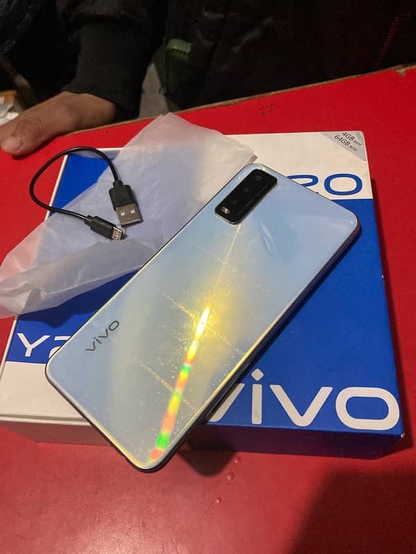 Vivo Y20 4/64 with original box 6