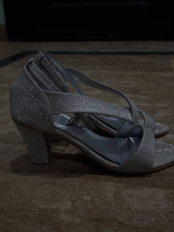 Pinteresty Sparkling Heels 1