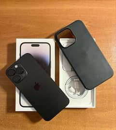 IPhone 14 Pro Jv 10/10 condition  with box and cable