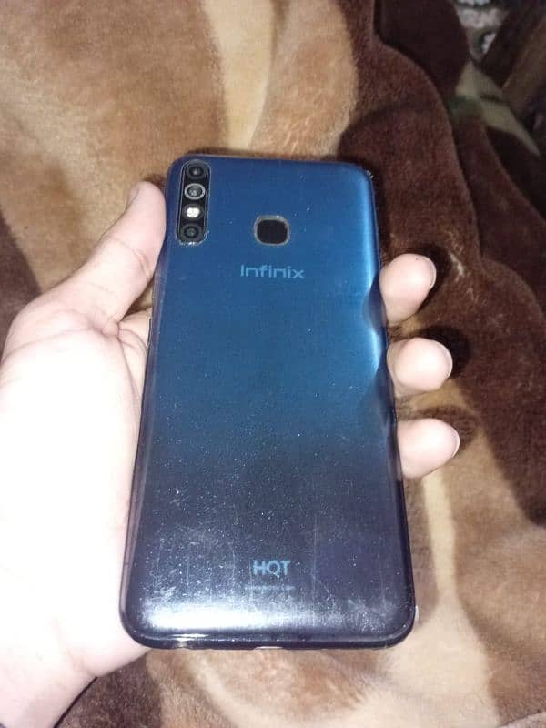 infinix hot8 1