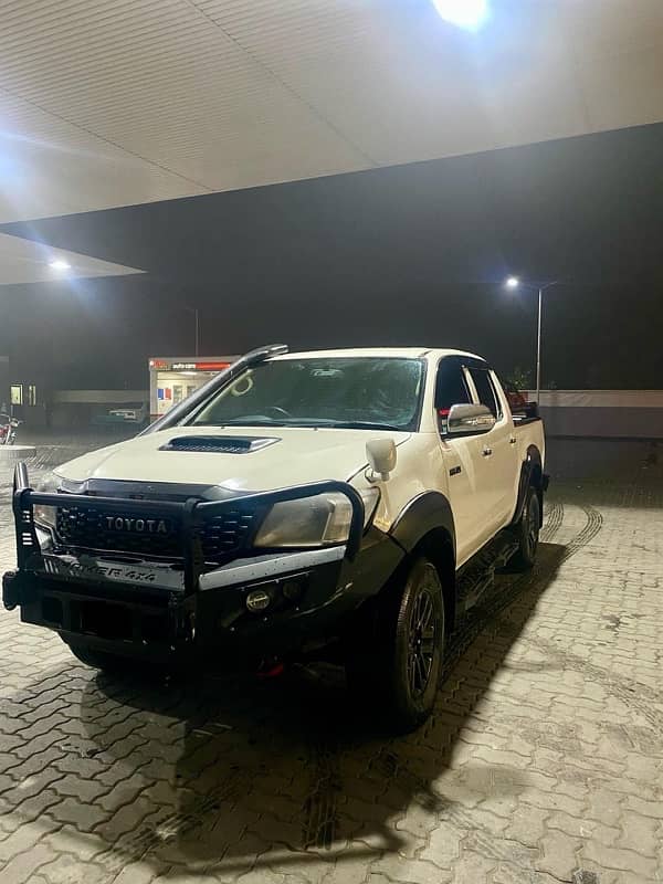 Toyota Hilux 2014 6